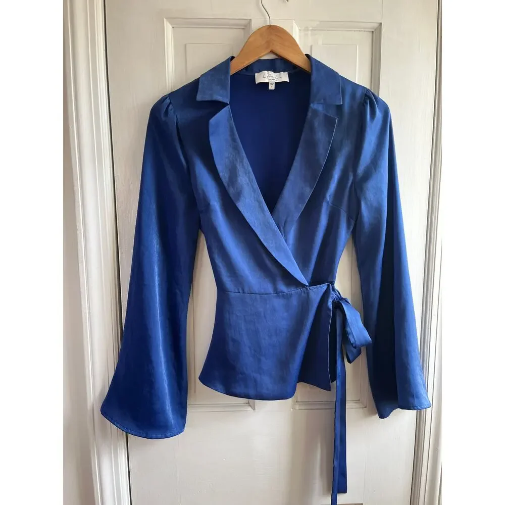 ✨ L'Academie The Wrap Blouse in Navy Blue | Satin Luxe Sz S | Revolve✨ - Picture 2 of 8